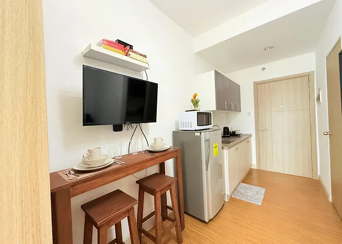 Апартаменты Sunshine At Grace Nr Bgc